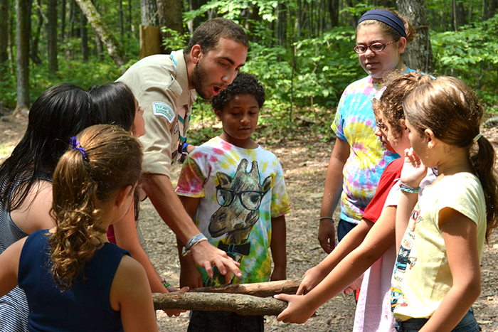 URJ Campers learn about the outdoors